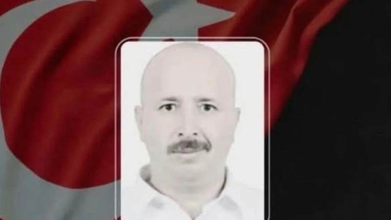 Kavga ettiği amcasını sokak ortasında tabancayla vurdu